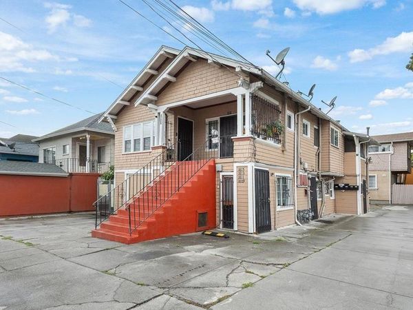 1809 W 38th Avenue, Oakland, CA 94601