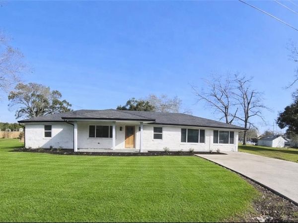 850 BARRECA Street, Norco, LA 70079