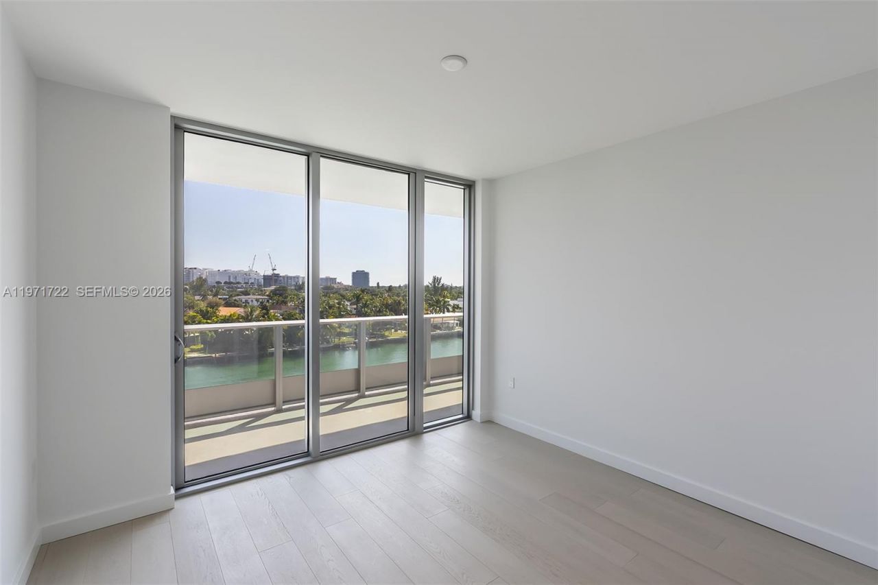 9201 E Bay Harbor Drive, Unit 603, Bay Harbor Islands, FL 33154 Photo