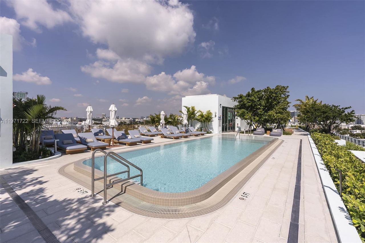 9201 E Bay Harbor Drive, Unit 603, Bay Harbor Islands, FL 33154 Photo