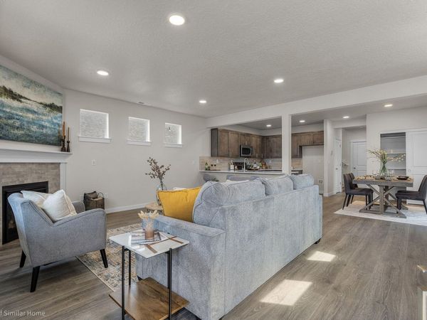 3422 NW 7th Street, Unit 97, Redmond, OR 97756