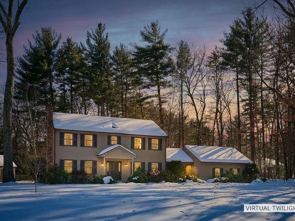 1 Ashley Circle, Easthampton, MA 01027