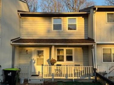 28 WAYSIDE COURT, STAFFORD, VA 22554