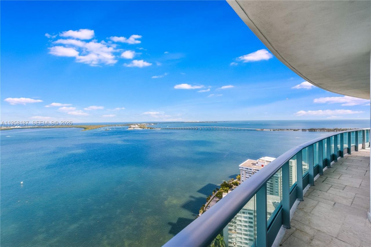 1331 Brickell Bay Dr , Unit 3311, Miami, FL 33131 Photo