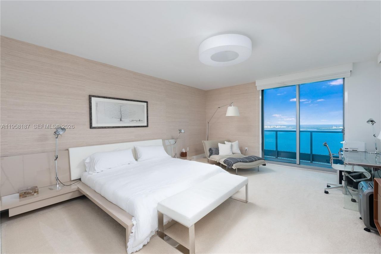 1331 Brickell Bay Dr , Unit 3311, Miami, FL 33131 Photo