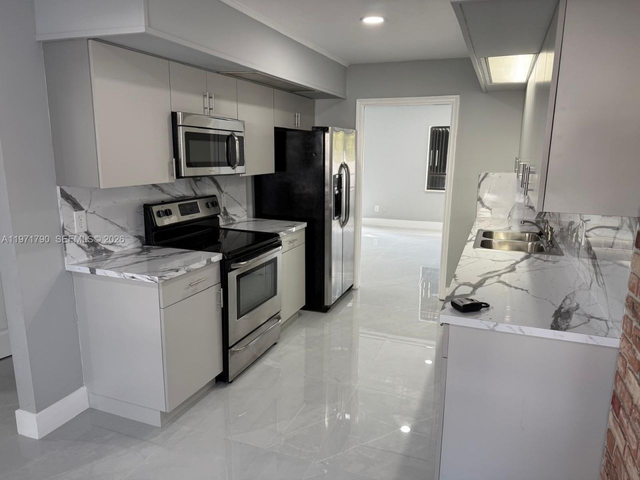 2700 N 34th Ave, Unit I, Hollywood, FL 33021 Photo