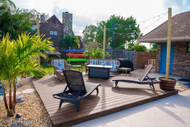 999 Sunswept Road Ne, Palm Bay, FL 32905 Photo