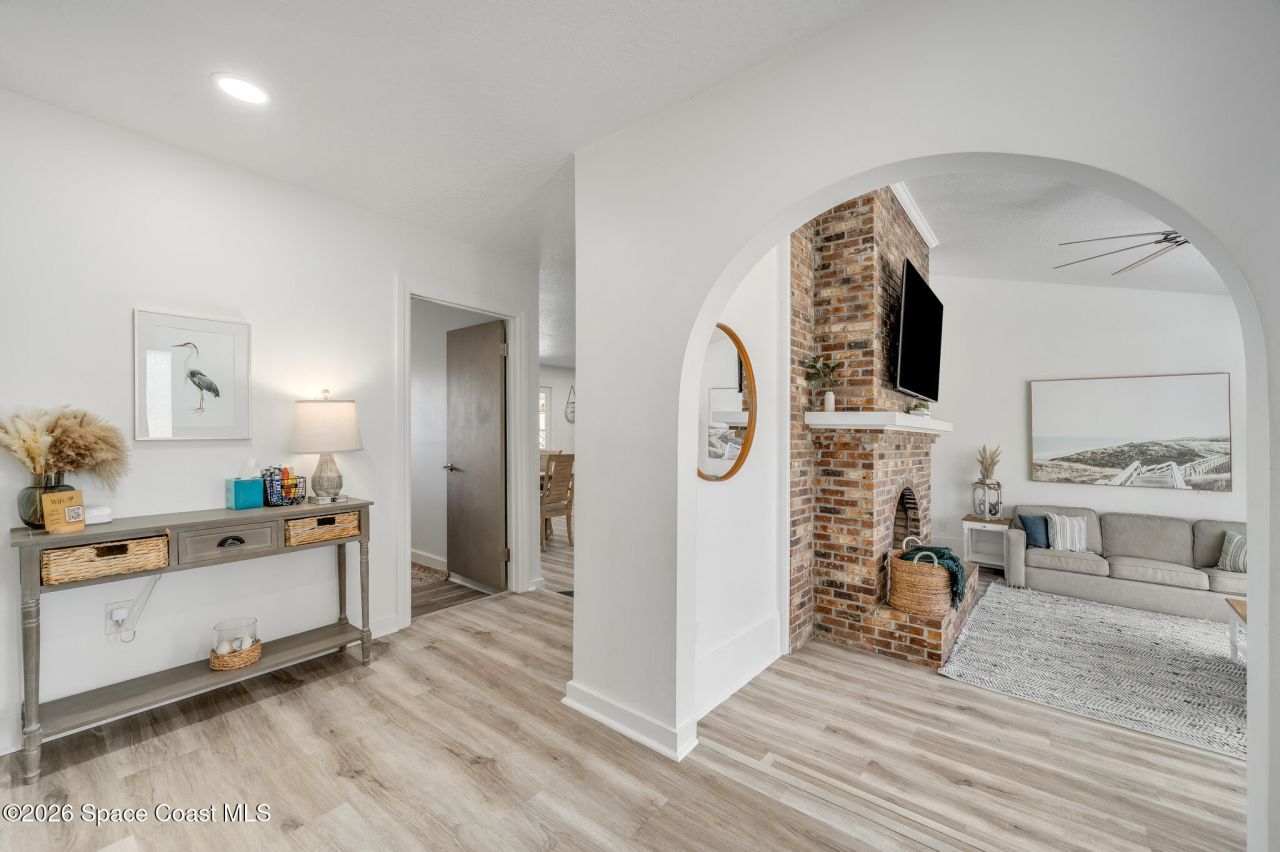 999 Sunswept Road Ne, Palm Bay, FL 32905 Photo