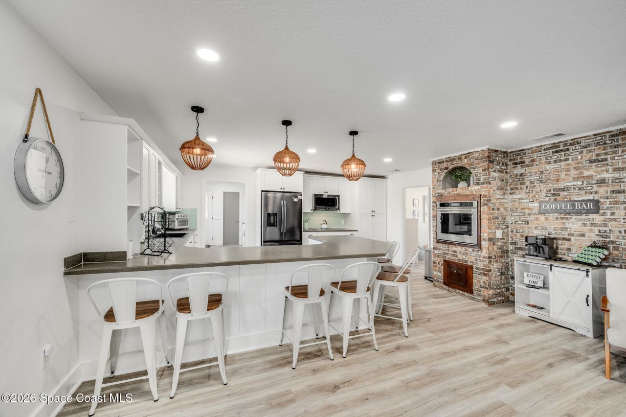 999 Sunswept Road Ne, Palm Bay, FL 32905 Photo