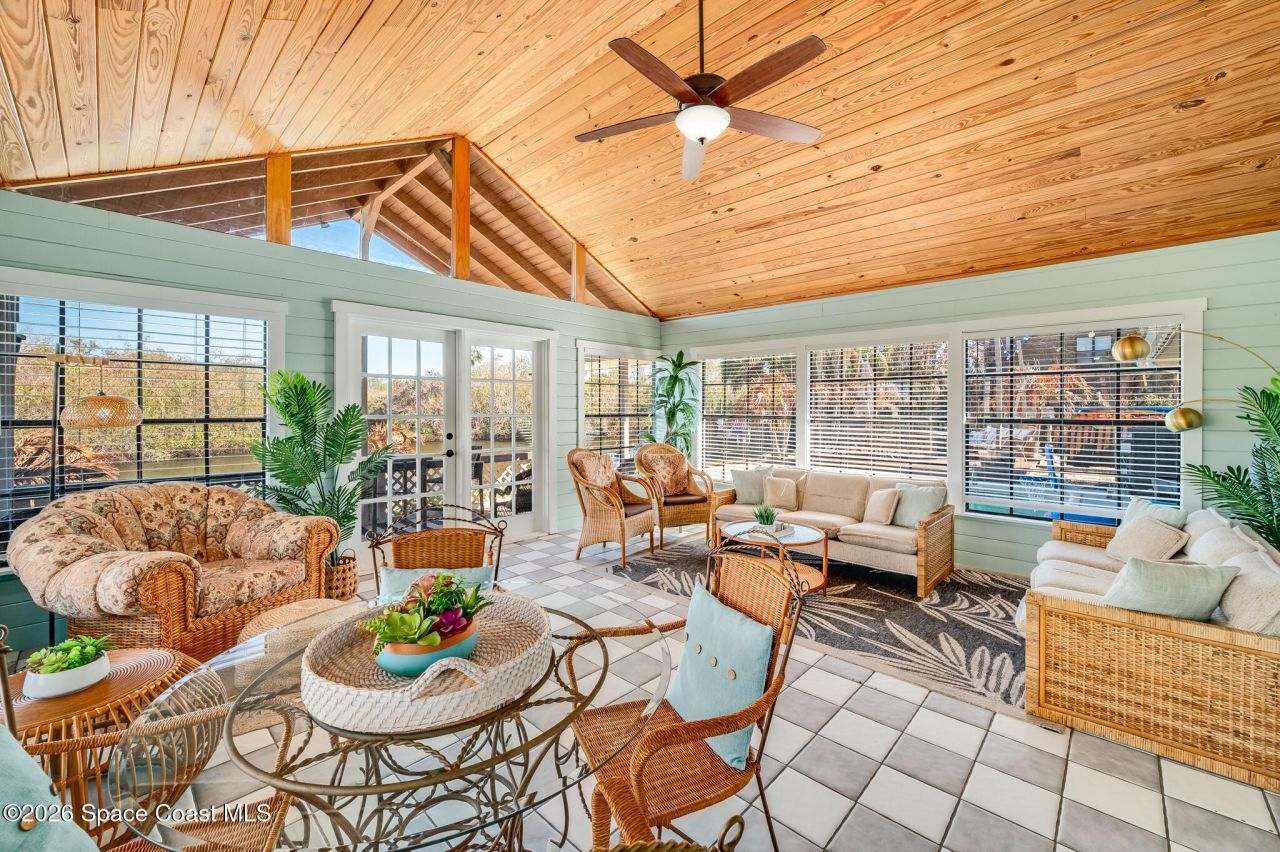 999 Sunswept Road Ne, Palm Bay, FL 32905 Photo