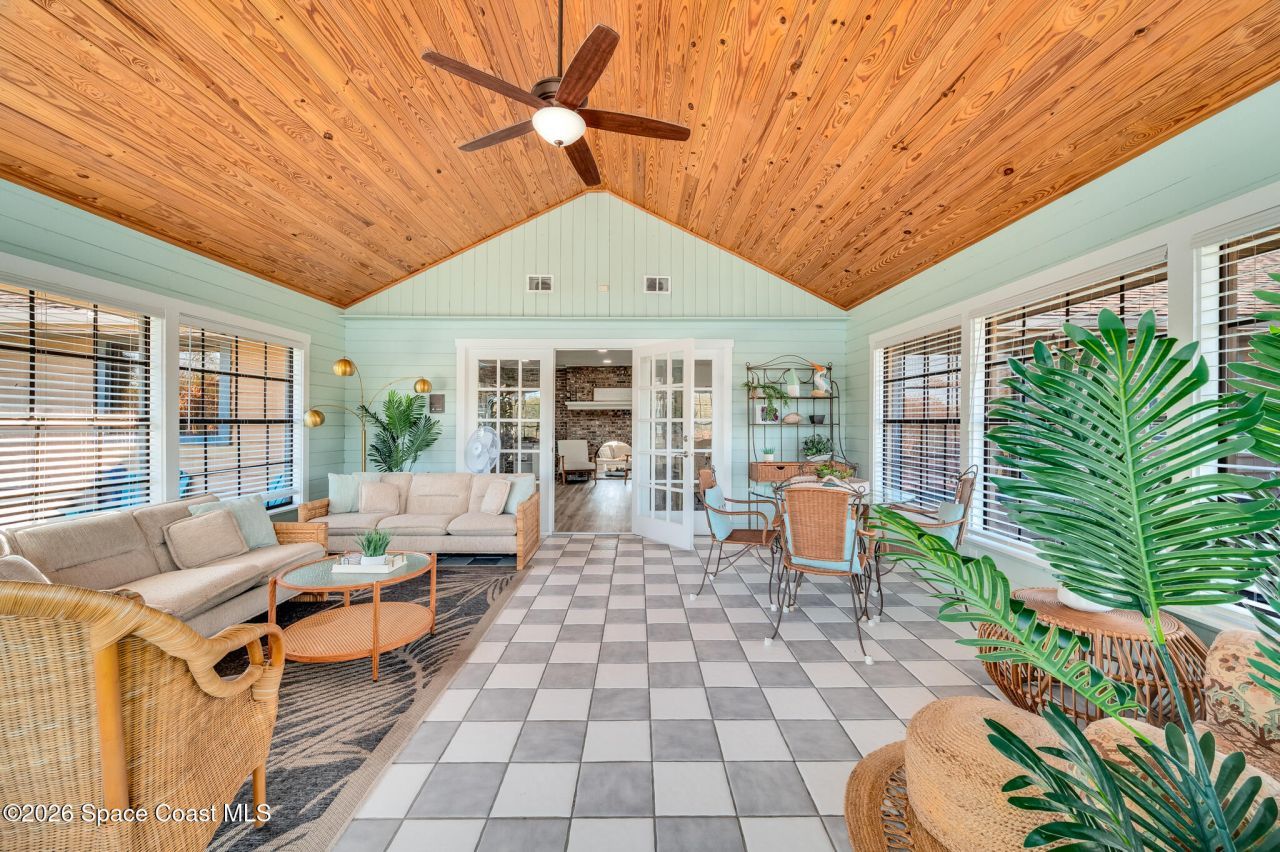 999 Sunswept Road Ne, Palm Bay, FL 32905 Photo