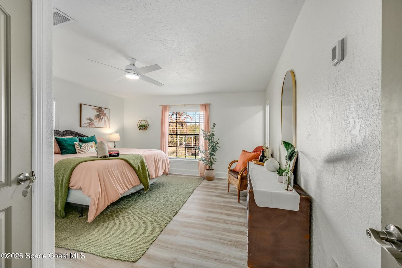 999 Sunswept Road Ne, Palm Bay, FL 32905 Photo