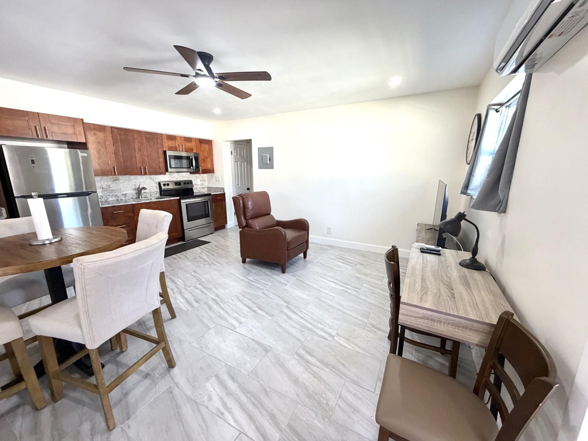 5121 SW 40th Ave, Dania Beach, FL 33314 Photo