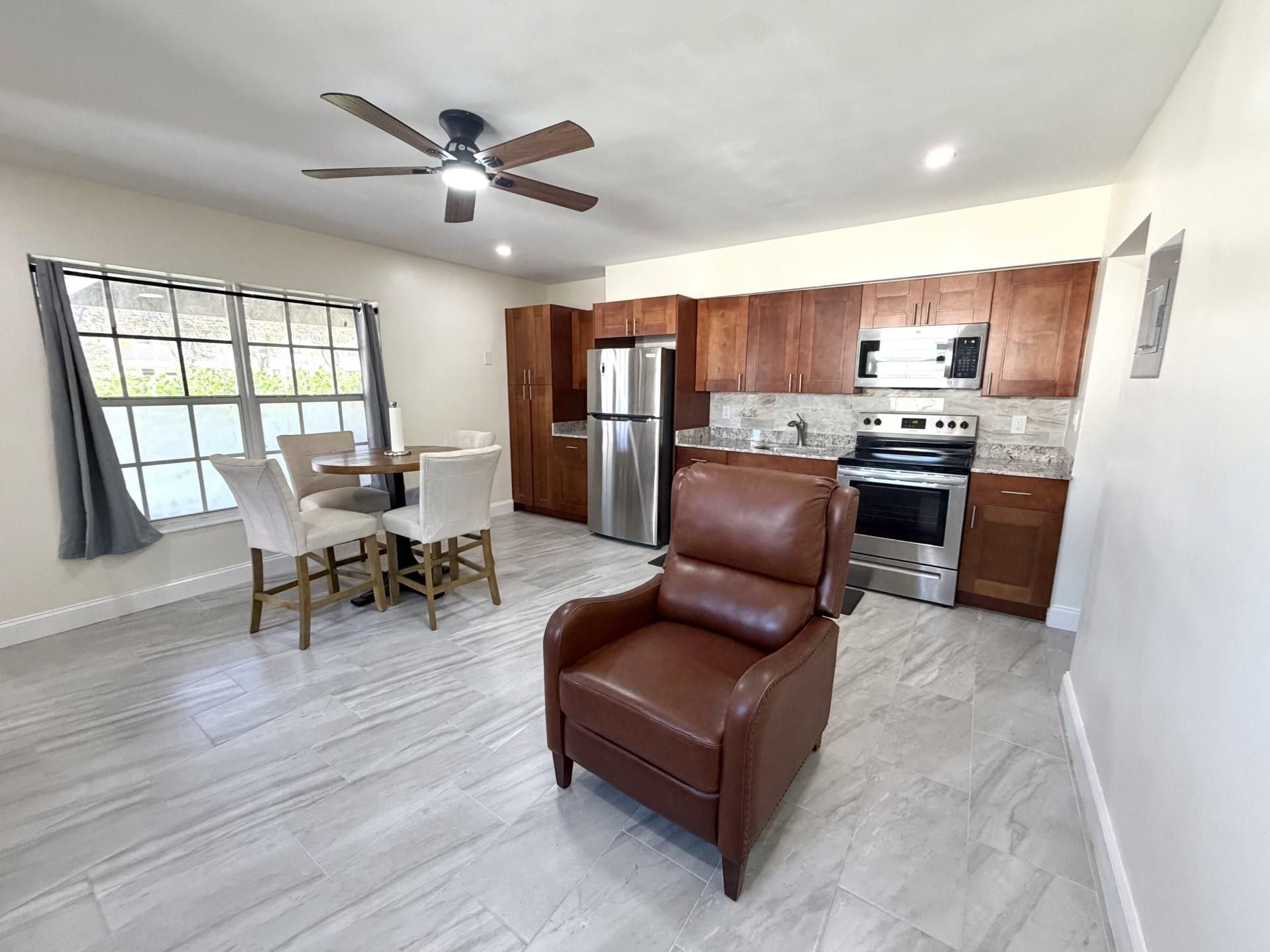 5121 SW 40th Ave, Dania Beach, FL 33314 Photo