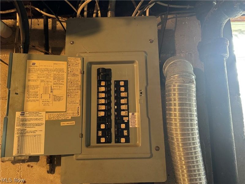 55400 Wabash Street, Bridgeport, OH 43912 Photo 16