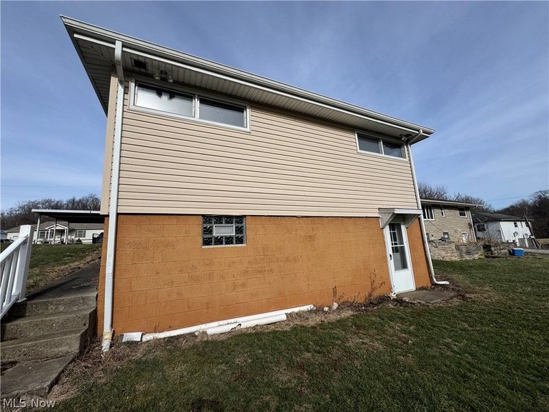 55400 Wabash Street, Bridgeport, OH 43912 Photo 17