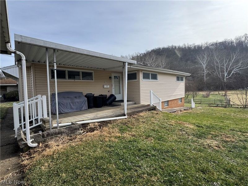 55400 Wabash Street, Bridgeport, OH 43912 Photo 2