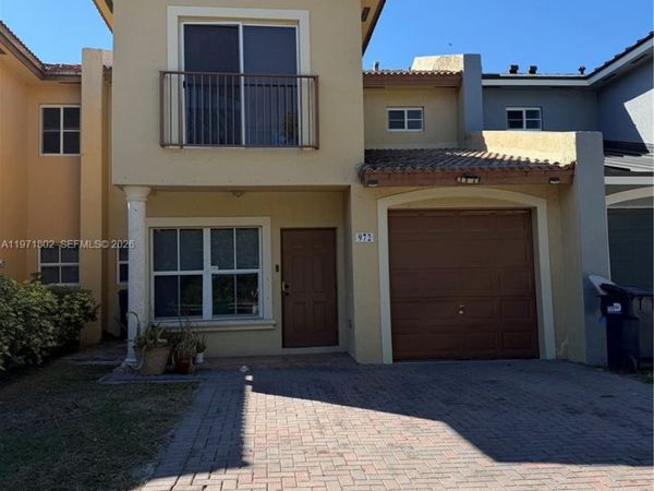 972 SW 6th Ave, Florida City, FL 33034