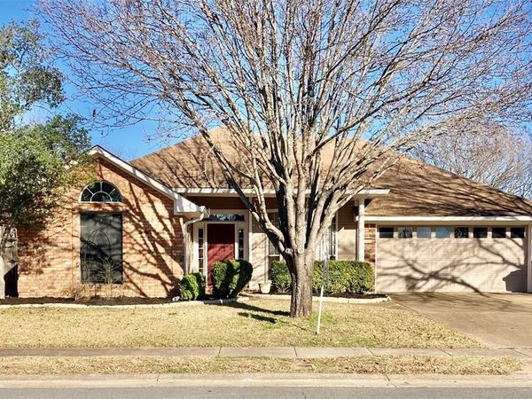 2126 Middle Creek Boulevard, Bossier City, LA 71111