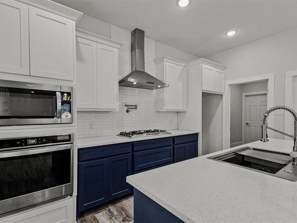 608 N Catherine Street, Terrell, TX 75160