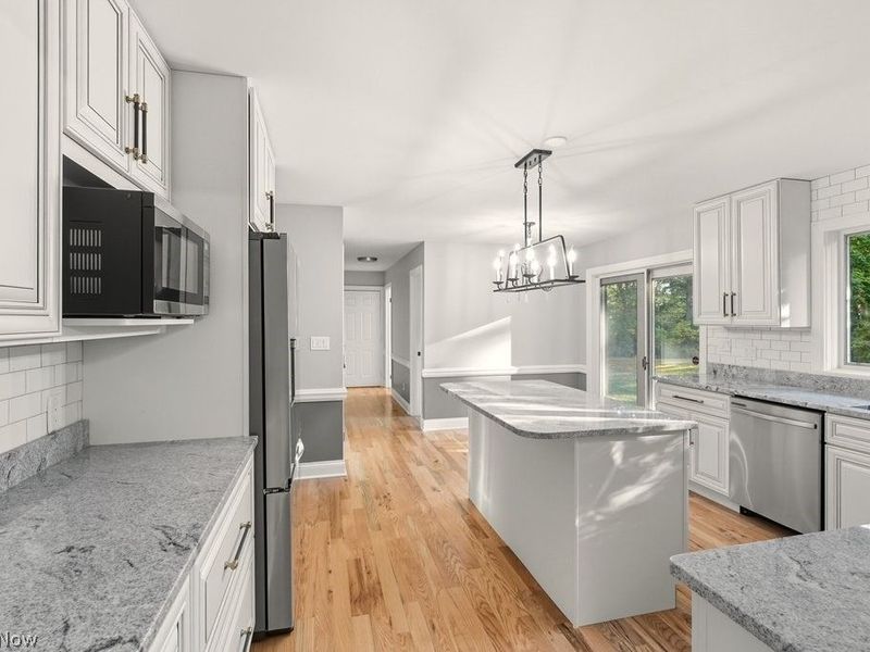 2097 Albertson Parkway, Cuyahoga Falls, OH 44223 Photo 25