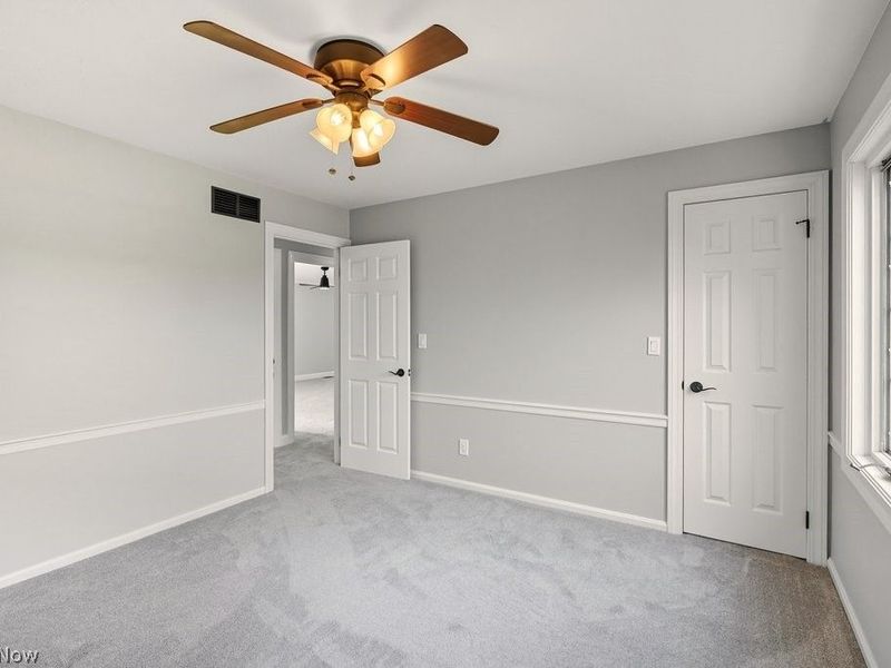 2097 Albertson Parkway, Cuyahoga Falls, OH 44223 Photo 46