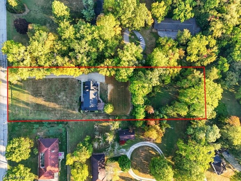 2097 Albertson Parkway, Cuyahoga Falls, OH 44223 Photo 9