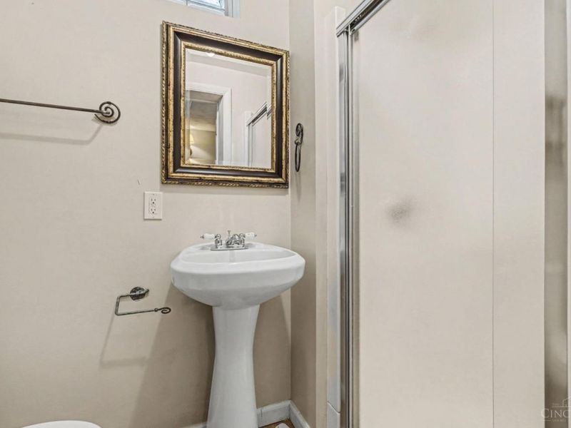 6095 Kenwood Road, Madeira, OH 45243 Photo 19