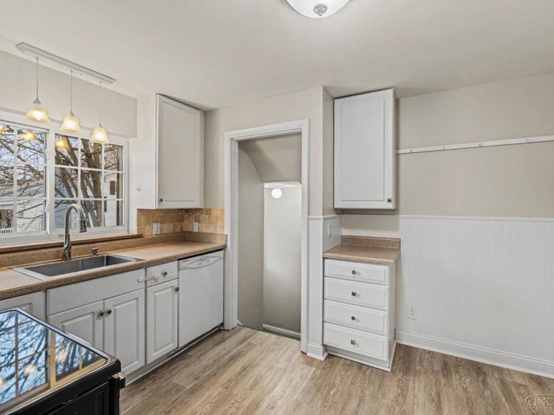 6095 Kenwood Road, Madeira, OH 45243 Photo 7