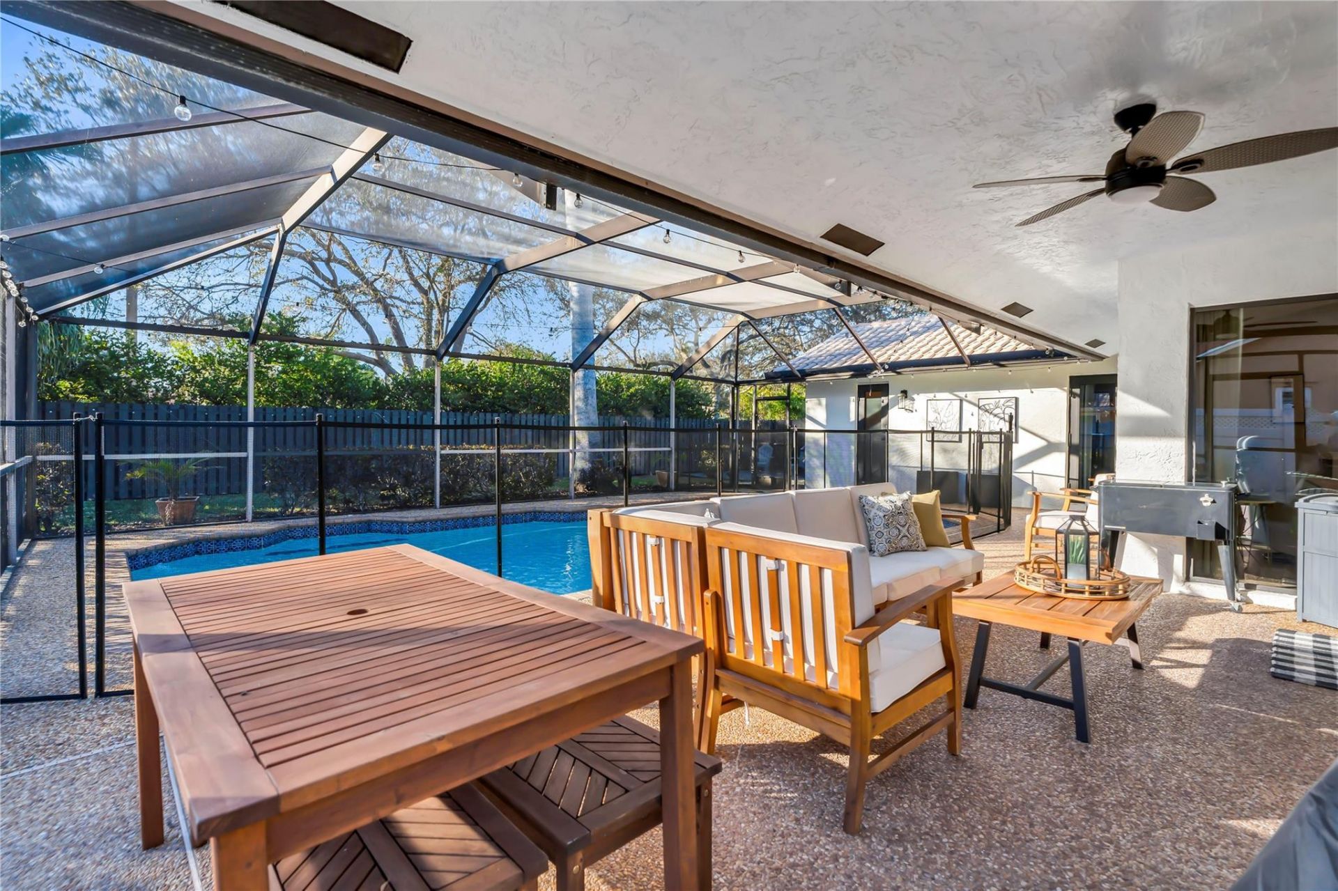 462 NW 113th Terrace, Coral Springs, FL 33071 Photo