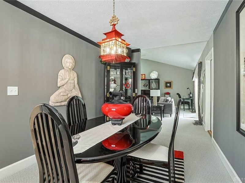 735 Chaucer Lane, Tipp City, OH 45371 Photo 11