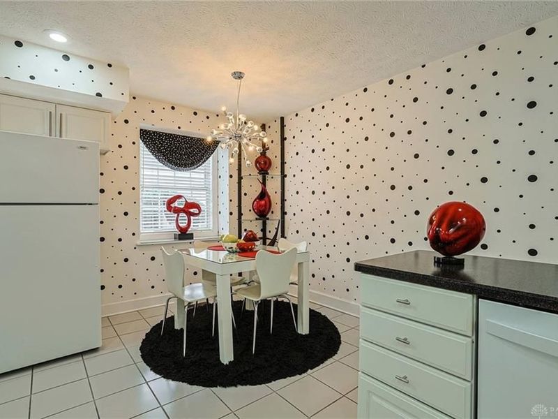 735 Chaucer Lane, Tipp City, OH 45371 Photo 17