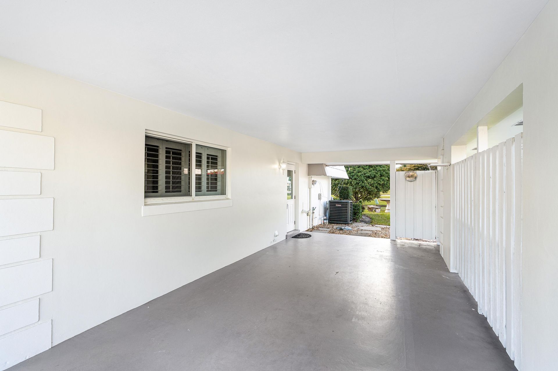 383 Villa Drive S, Atlantis, FL 33462 Photo