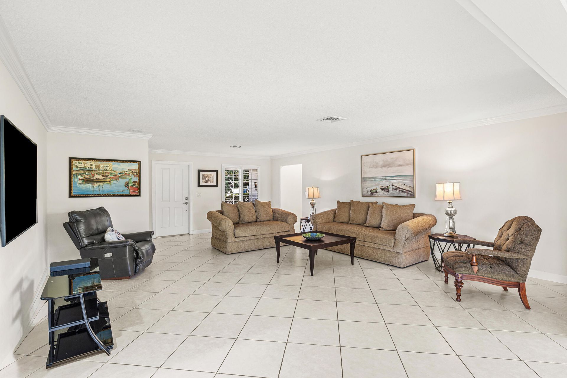 383 Villa Drive S, Atlantis, FL 33462 Photo