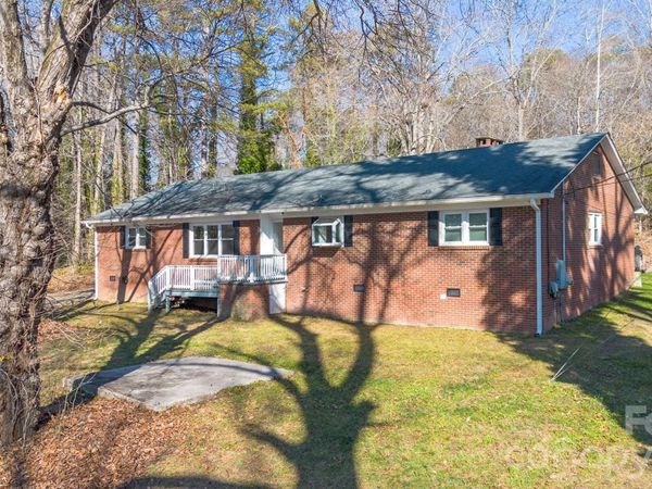 926 Mauney Road , Stanley, NC 28164