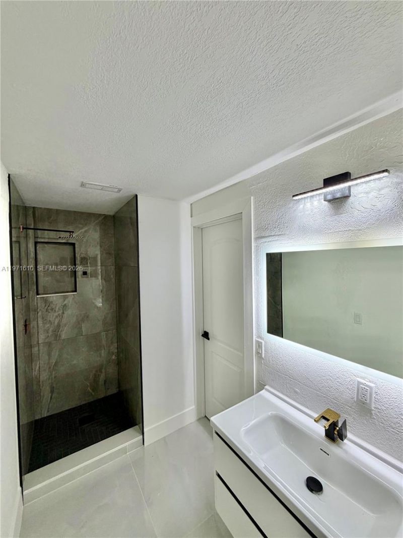 19730 NW 3rd Ct , Miami Gardens, FL 33169 Photo