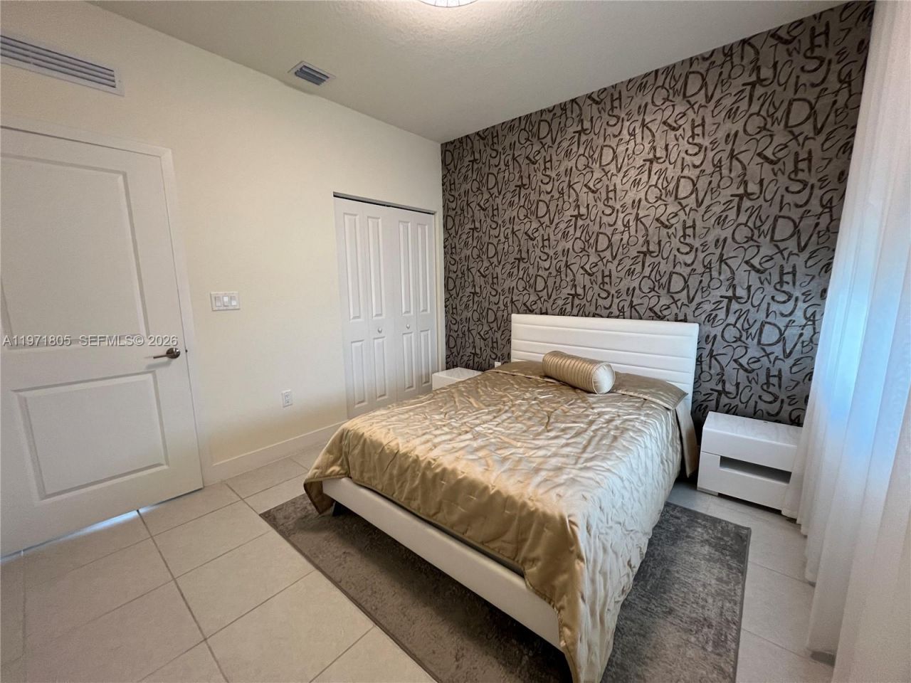 8001 NW 41st St, Unit 406, Doral, FL 33166 Photo