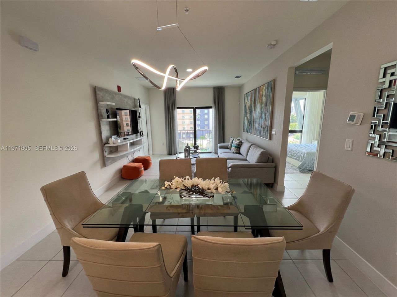 8001 NW 41st St, Unit 406, Doral, FL 33166 Photo