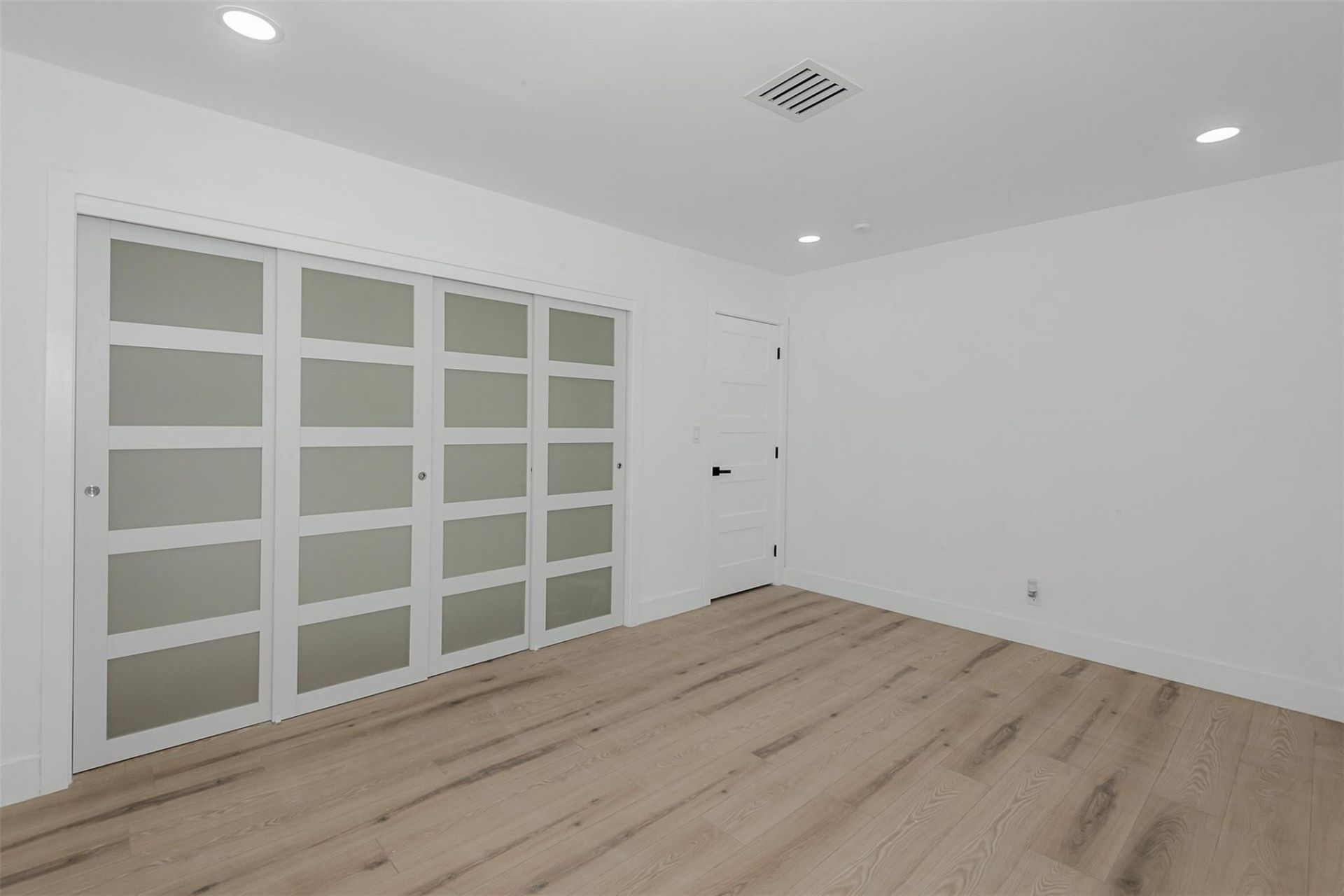 4721 Bayview Drive, Fort Lauderdale, FL 33308 Photo