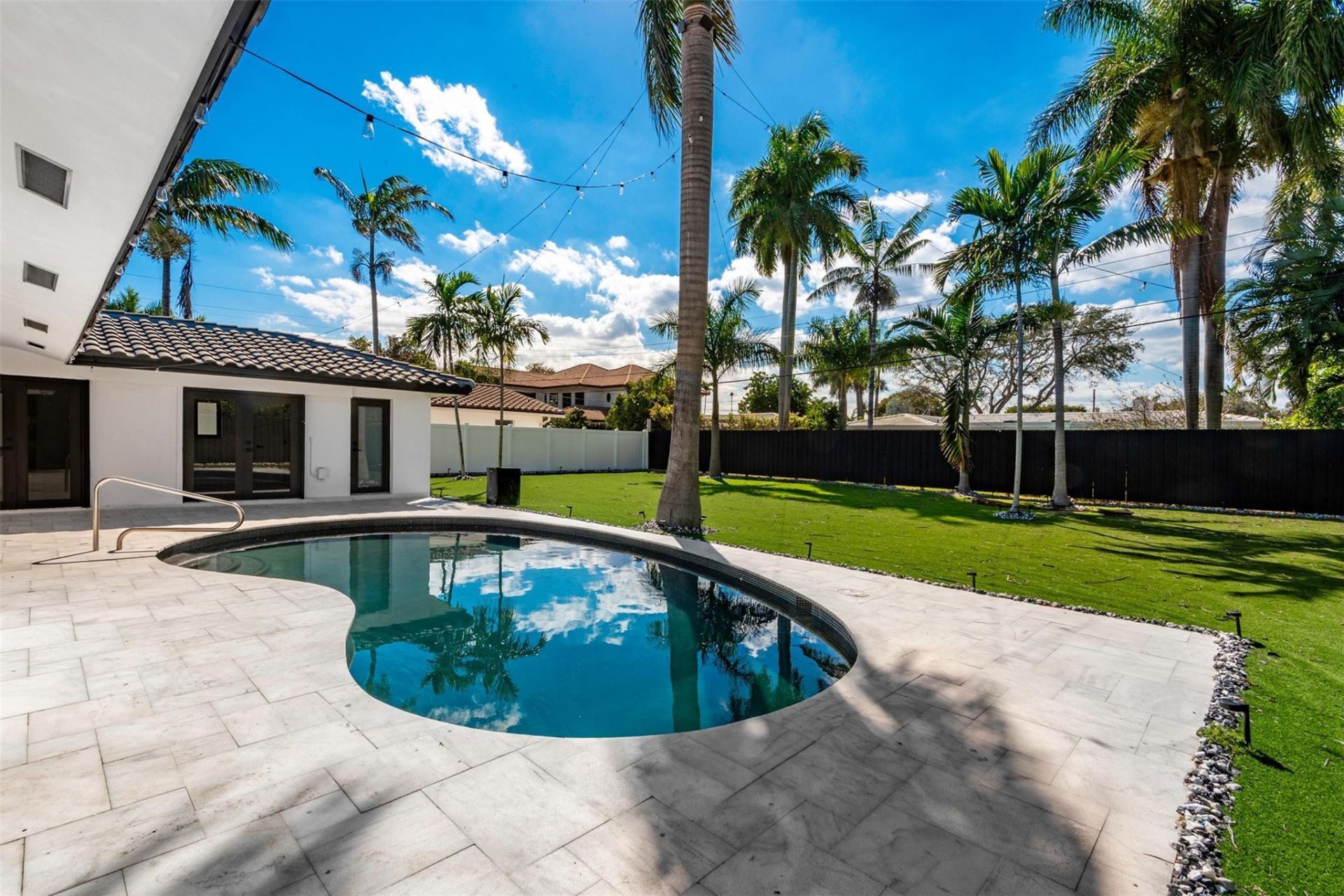 4721 Bayview Drive, Fort Lauderdale, FL 33308 Photo