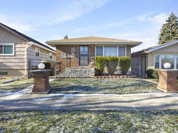 16508 EMERALD Avenue, Harvey, IL 60426