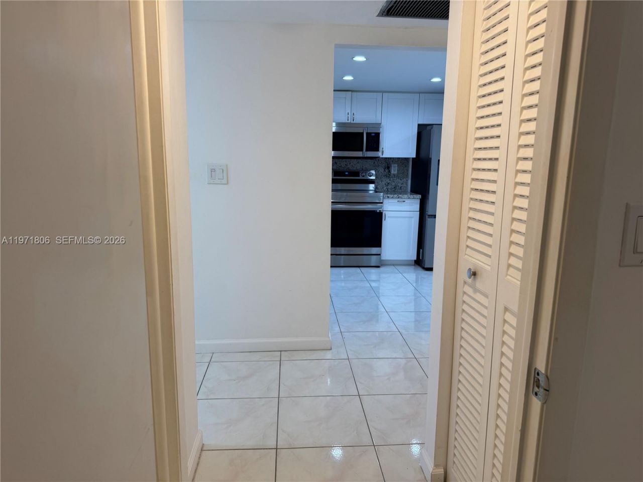 1101 Colony Point Cir , Unit 102, Pembroke Pines, FL 33026 Photo