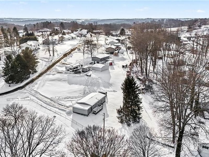 6285 Windsong Way, Zanesville, OH 43830 Photo 32