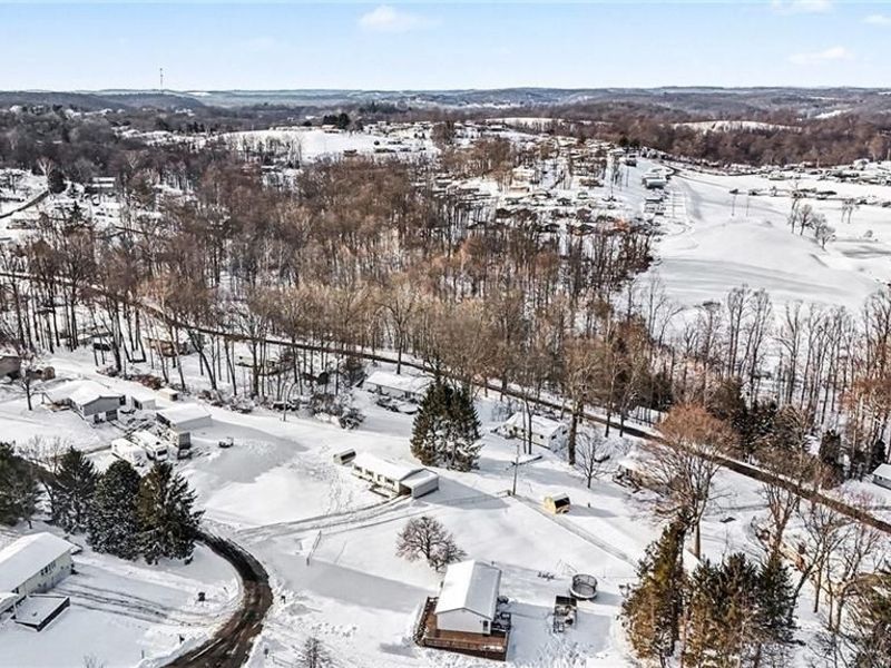 6285 Windsong Way, Zanesville, OH 43830 Photo 36