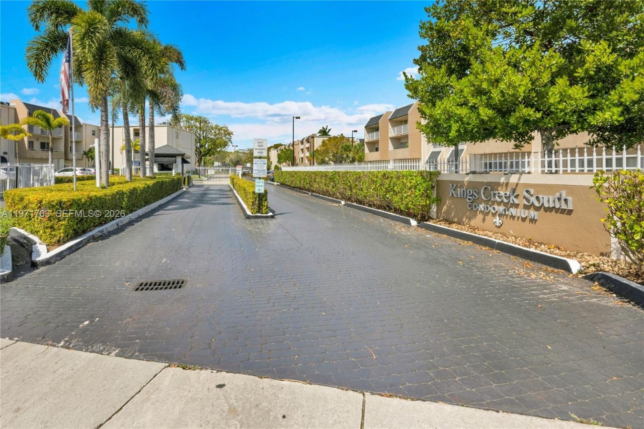 7785 SW 86th St, Unit E-414, Miami, FL 33143 Photo