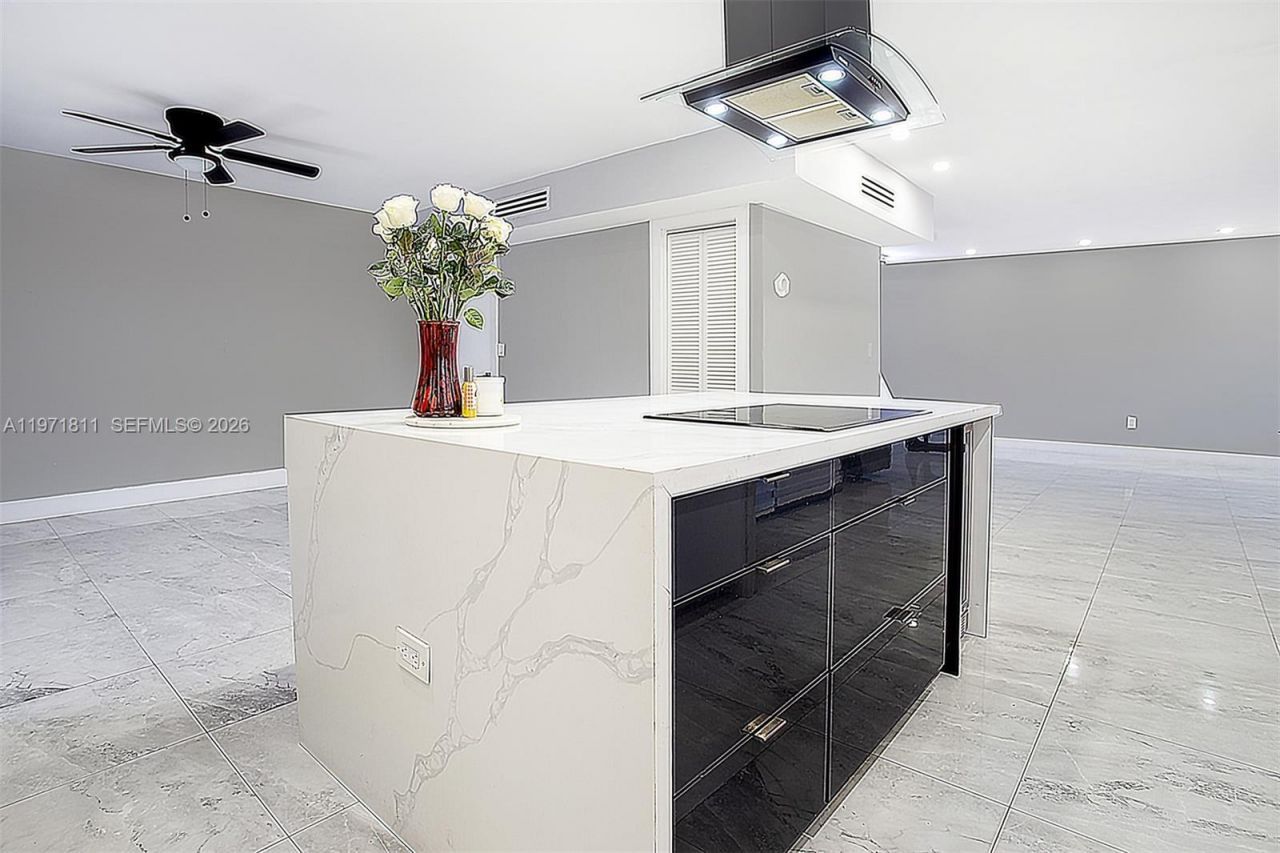 11535 SW 32nd Ln, Miami, FL 33165 Photo