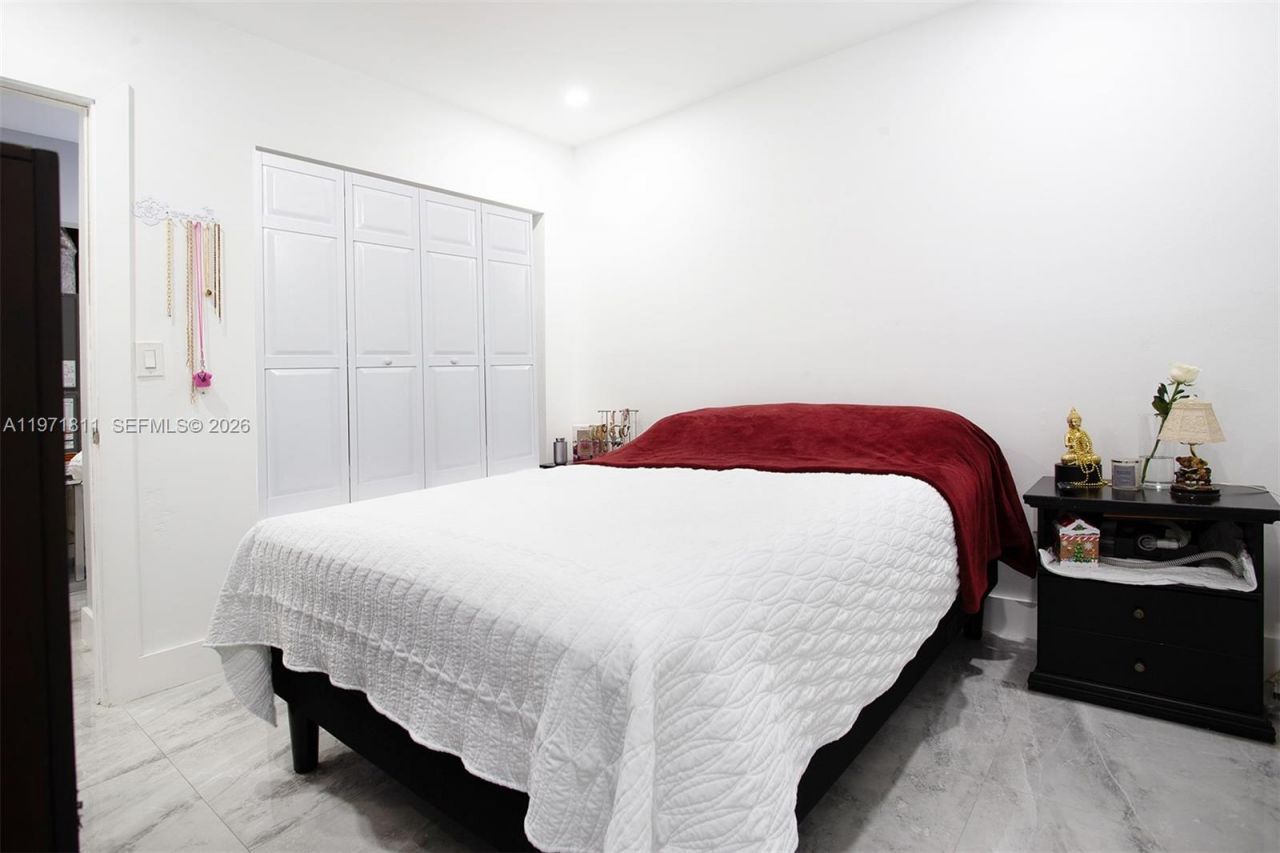 11535 SW 32nd Ln, Miami, FL 33165 Photo