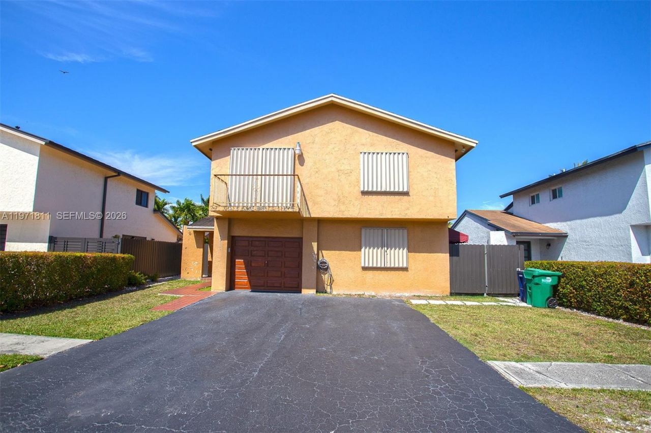 11535 SW 32nd Ln, Miami, FL 33165 Photo