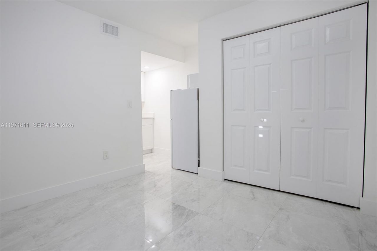 11535 SW 32nd Ln, Miami, FL 33165 Photo