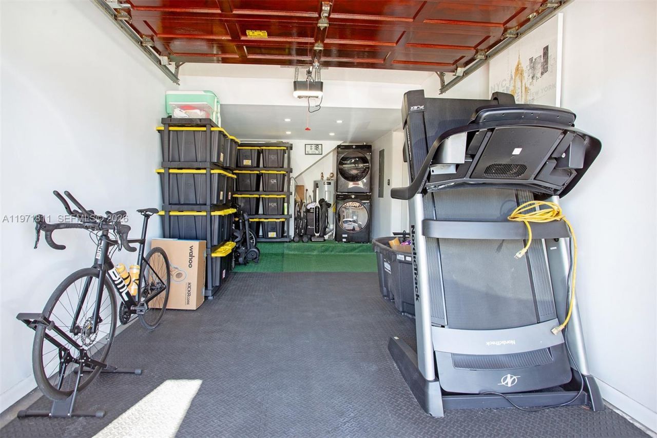 11535 SW 32nd Ln, Miami, FL 33165 Photo